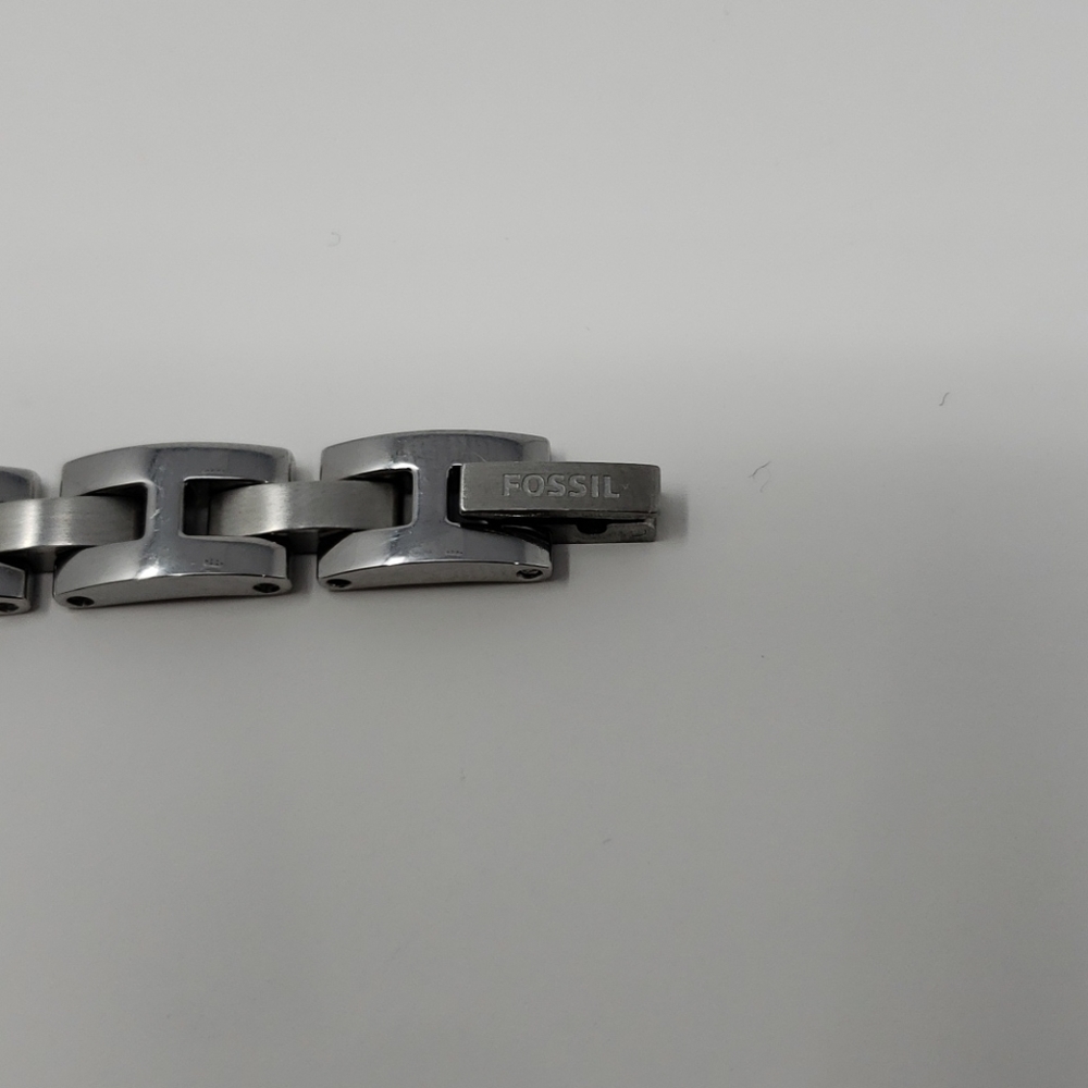 Fossil Classic Minute Three-Hand Stainless Steel - Picture 5 of 6